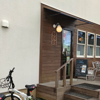 cafe5884の店舗外観